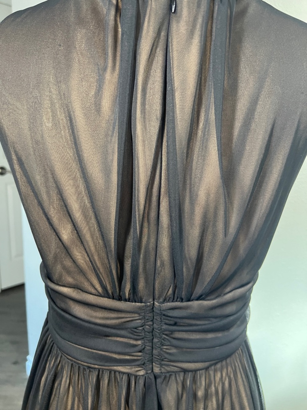 connected apparel Black Sleeveless V-Neck Midi Chiffon Dress - Picture 5 of 6